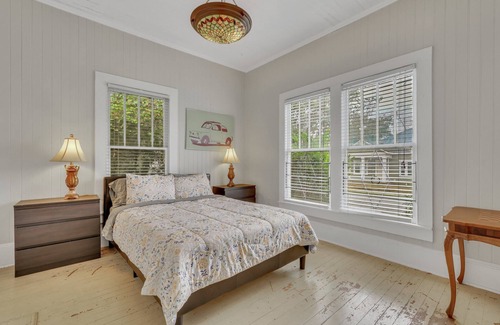 Statesboro Casa | Historic Southern Home - close to downtown and GSU