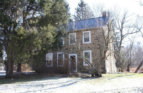 Cherryville Casa | Historic stone house in a rural setting in the Lehigh Valley