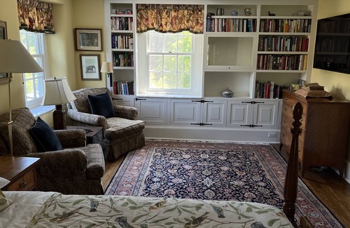 Blue Bell Otro | Historic, Streamside Farmhouse with Modern Kitchen