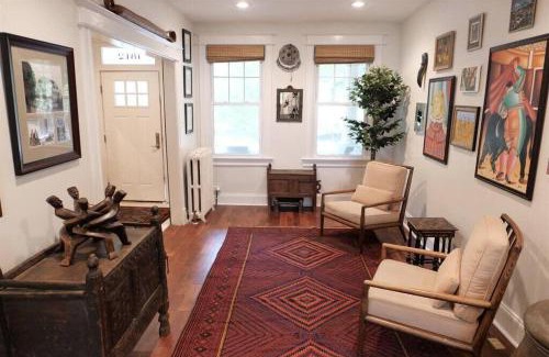 Lanier Heights Casa | Historic Treasure Adams Morgan House