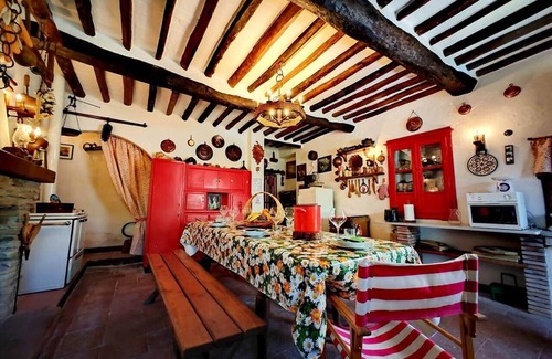 SantʼAndrea di Compito Casa | Historic Tuscan House: Your Refuge in Lucca