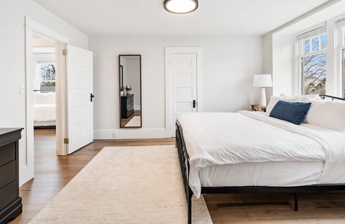 Hough Casa | Historic Uptown House - Located minutes from the waterfront