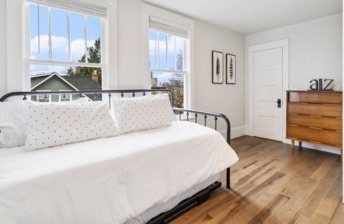 Hough Casa | Historic Uptown House - Located minutes from the waterfront