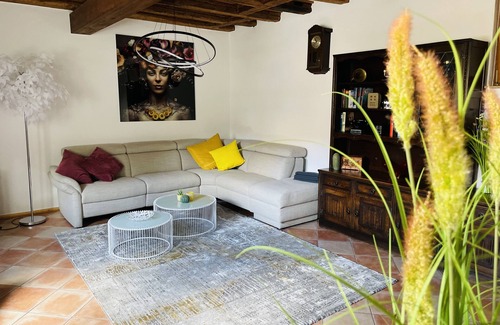 Ginsheim-Gustavsburg Casa | Historic vacation home on the Main, 110 sqm, large terrace, modern and renovated