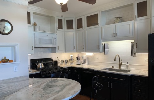 Gettysburg Casa | Historic Victorian in the heart of Gettysburg!