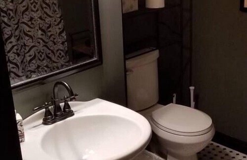 Downtown Cama Y Desayuno | Historic Victorian Inn South Loft