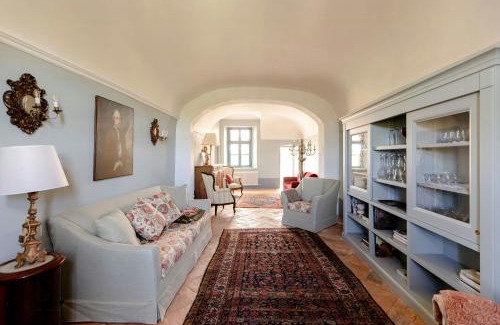 Montiglio Monferrato Casa | Historic Villa In The Monferrato Villages