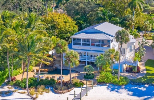 Fort Myers Casa | Historic Waterfront Home with 130' Private Beach, Dock, and Pool
