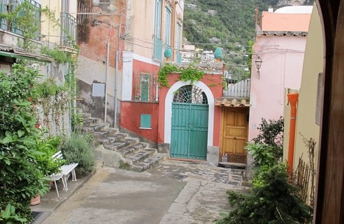 Chiesa Nuova Apartamento | histórico Apartamento de 5 piezas con gran terraza y vistas al mar