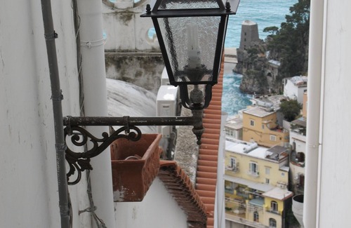 Chiesa Nuova Apartamento | histórico Apartamento de 5 piezas con gran terraza y vistas al mar