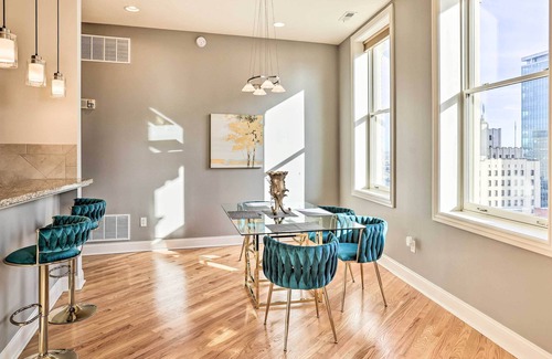 Downtown Omaha Apartamento | Historical Apt in Dtwn Omaha - Pets Welcome!
