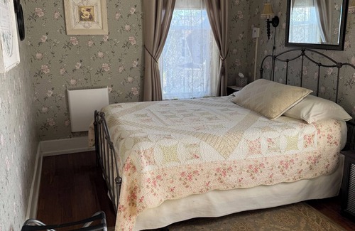 Seneca Falls Cama Y Desayuno | Historical B&B located in New York's Finger Lakes Region