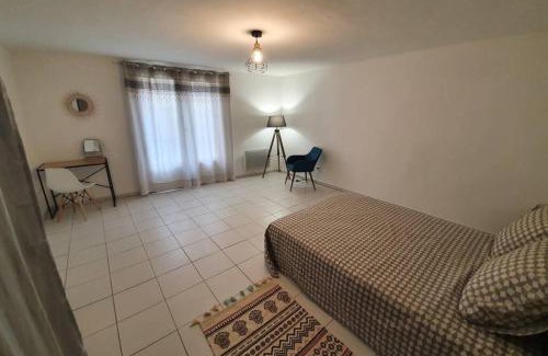Pezenas Apartamento | Historical center of Pézenas