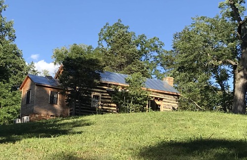 Clifford Cabina | Casa histórica de la castaña de Dogtrot
