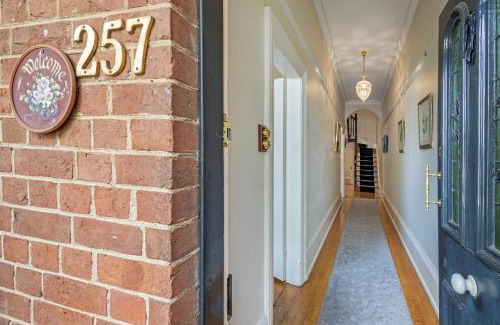 Bathurst Casa | Historical home is a cosy stay located in central Bathurst