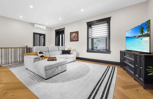 Salem Apartamento | Historical Loft Retreat Minutes to Elora Main St