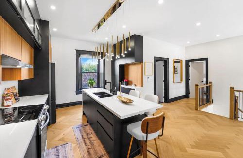 Salem Apartamento | Historical Loft Retreat Minutes to Elora Main St