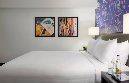 Lower Allston Hotel | History and Culture! Short Drive to TD Garden, Parking
