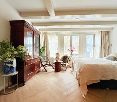Binnenstad Apartamento | History and luxury
