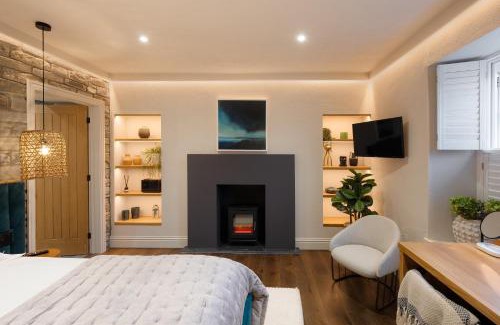 Aberaeron Hotel | Hive Townhouse