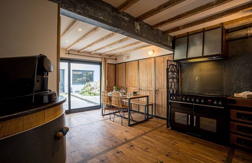 Penvenan Casa | hjem · Port Blanc A breathtaking setting facing th