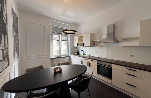 Freiburg im Breisgau Apartamento | HLH - Luxus Familiensuite mit Terrasse
