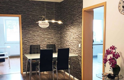 Hemer Apartamento | HM02 Apartment with elevator, balcony and free WiFi in Hemer