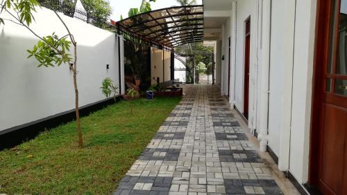 Dondra Hotel | HMC Lesiure House Dondra