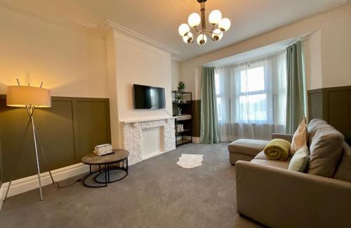 Newcastle-upon-Tyne Casa | HNFC Stays - Spacious house w/all essentials - 3b