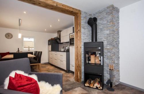 Bruck an der Grossglocknerstrasse Casa | Holiday Home Machreich by Interhome
