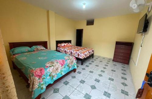 Santo Domingo de los Colorados Casa | Hostal Everest