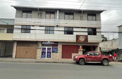 Santo Domingo de los Colorados Casa | Hostal Everest