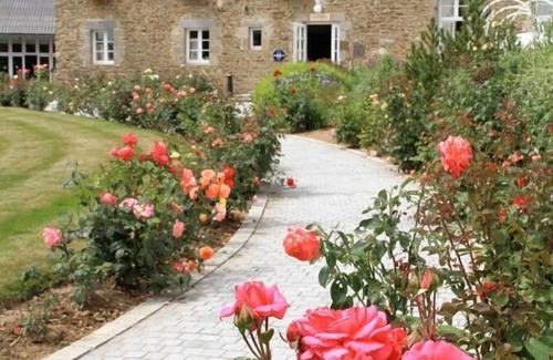 Saint-Jouan-des-Guerets Casa | House for 5 people in st Malo