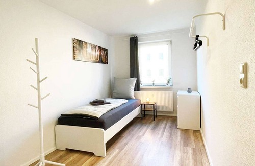 Groß Stieten Apartamento | HÖ01 large apartment with dryer and washing machine