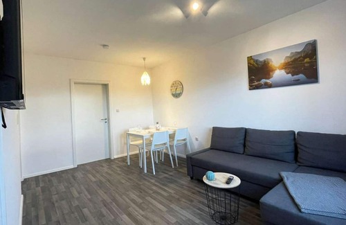 Groß Stieten Apartamento | HÖ01 large apartment with dryer and washing machine