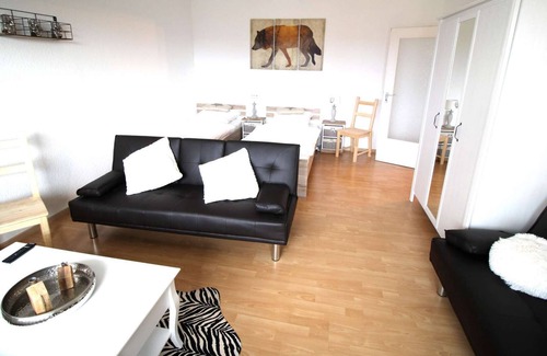 Hemer Apartamento | HÖ01 large apartment with dryer and washing machine