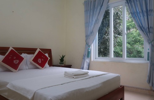 Phong Nha Cama Y Desayuno | Hoan Chau Homestay