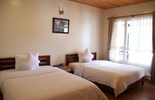 Phuong Hotel | Hoang Loc Villa