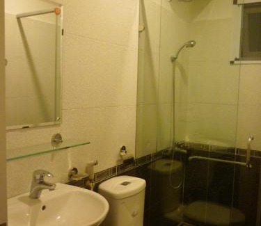 Phuong Hotel | Hoang Loc Villa