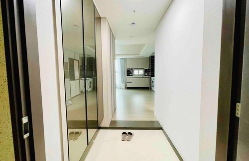 Jayang-dong Apartamento | Hoban Apartment KonKuk Univ Station. Fast Wifi. Super Quiet.