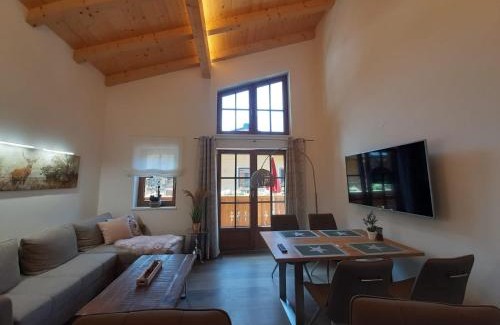 Rauris Apartamento | Hochalmbahnen Chalets Rauris 1-13 WE 3, Maislaufeldweg 1m OG