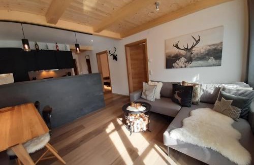 Rauris Apartamento | Hochalmbahnen Chalets Rauris 1-10 WE1, Maislaufeldweg 1j EG