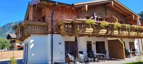 Rauris Apartamento | Hochalmbahnen Chalets Rauris 1-20 WE2, Maislaufeldweg 1r EG