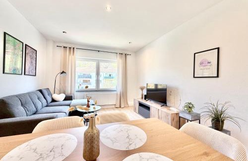 Neheim Apartamento | Hochwertig saniertes Apartment "Jana", direkt am Ruhrtalradweg, Arnsberg - Neheim