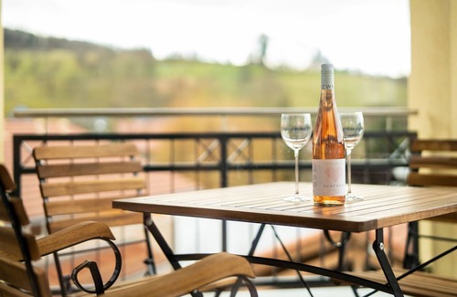 Munchweier Apartamento | Hochwertiges 65qm 2- Zimmer Apartment Speicher mit Terrasse - Villa Berta Europapark-schwarzwald