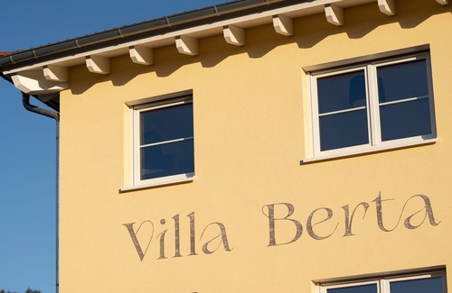 Munchweier Apartamento | Hochwertiges 65qm 2- Zimmer Apartment Speicher mit Terrasse - Villa Berta Europapark-schwarzwald
