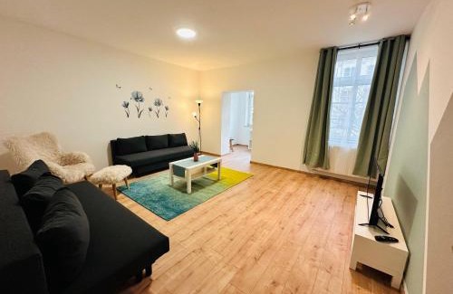 Halle Apartamento | Hochwertiges Apartment in zentraler TOP-LAGE in Halle No1