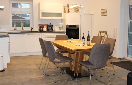 Greetsiel Casa | Hochwertiges Ferienhaus in Direkter Nähe zum Hafen