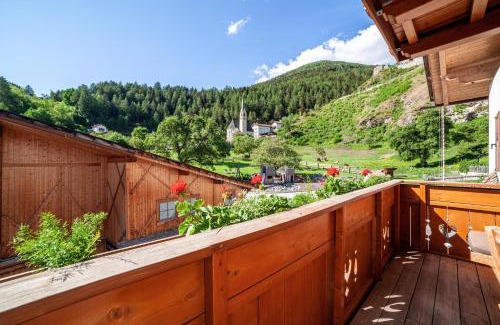 Montechiaro Apartamento | Hof am Schloss Apartement Enzian