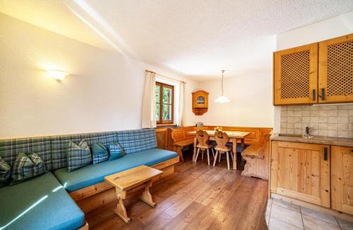 Montechiaro Apartamento | Hof am Schloss Apartement Enzian
